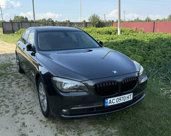 БМВ 7 Серия, объемом двигателя 2.99 л и пробегом 215 тыс. км за 14800 $, фото 1 на Automoto.ua