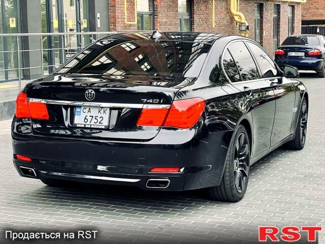 БМВ 7 Серія, об'ємом двигуна 3 л та пробігом 210 тис. км за 13200 $, фото 1 на Automoto.ua