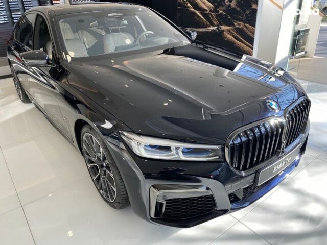 БМВ 7 Серія, об'ємом двигуна 4.4 л та пробігом 8 тис. км за 129221 $, фото 1 на Automoto.ua