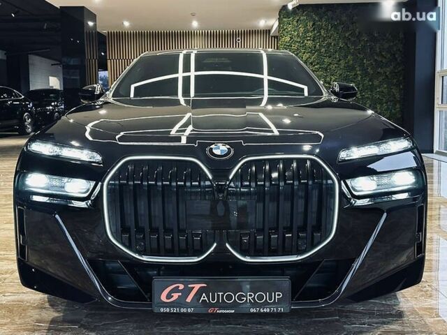 БМВ 7 Серия, объемом двигателя 3 л и пробегом 50 тыс. км за 119700 $, фото 1 на Automoto.ua