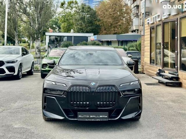 БМВ 7 Серия, объемом двигателя 3 л и пробегом 10 тыс. км за 129999 $, фото 1 на Automoto.ua