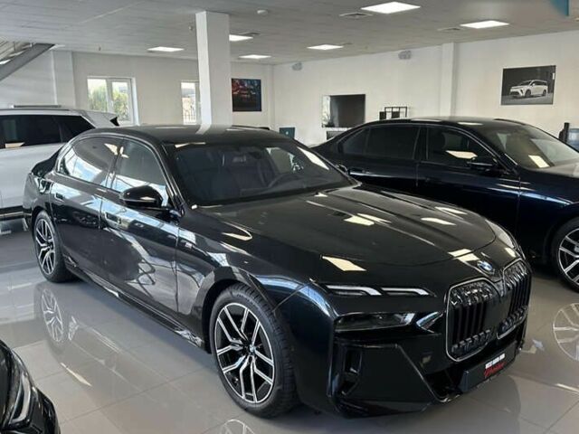 БМВ 7 Серия, объемом двигателя 3 л и пробегом 20 тыс. км за 126500 $, фото 1 на Automoto.ua