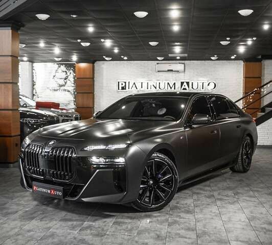 БМВ 7 Серія, об'ємом двигуна 3 л та пробігом 11 тис. км за 149900 $, фото 1 на Automoto.ua