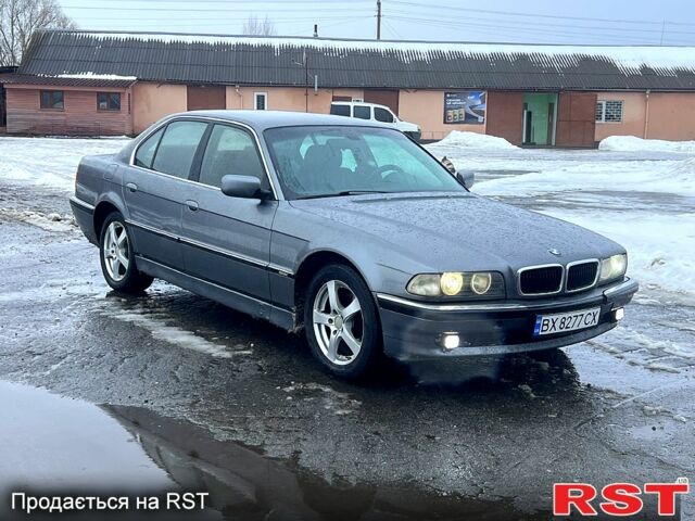 Сірий БМВ 7 Серія, об'ємом двигуна 3.5 л та пробігом 327 тис. км за 2850 $, фото 1 на Automoto.ua