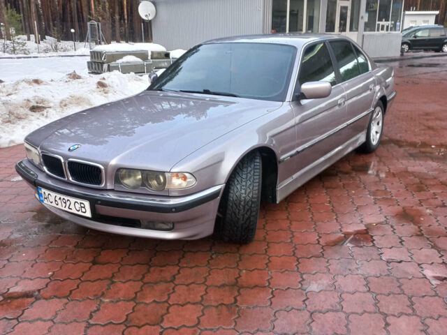 Сірий БМВ 7 Серія, об'ємом двигуна 3 л та пробігом 450 тис. км за 8200 $, фото 1 на Automoto.ua