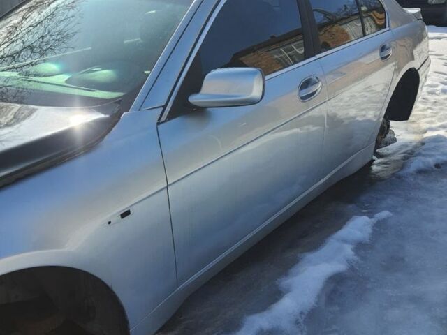 Сірий БМВ 7 Серія, об'ємом двигуна 4.4 л та пробігом 300 тис. км за 2900 $, фото 1 на Automoto.ua