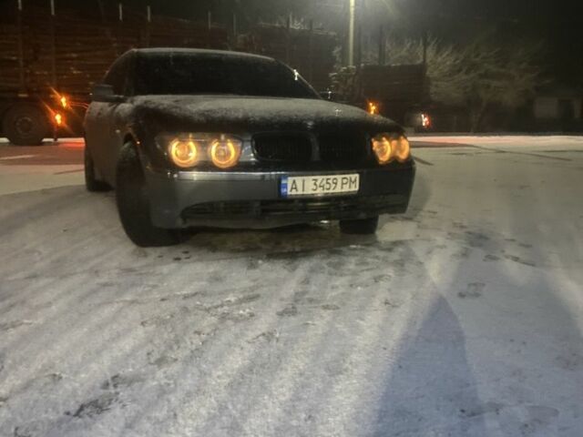 Серый БМВ 7 Серия, объемом двигателя 3.6 л и пробегом 280 тыс. км за 4200 $, фото 1 на Automoto.ua