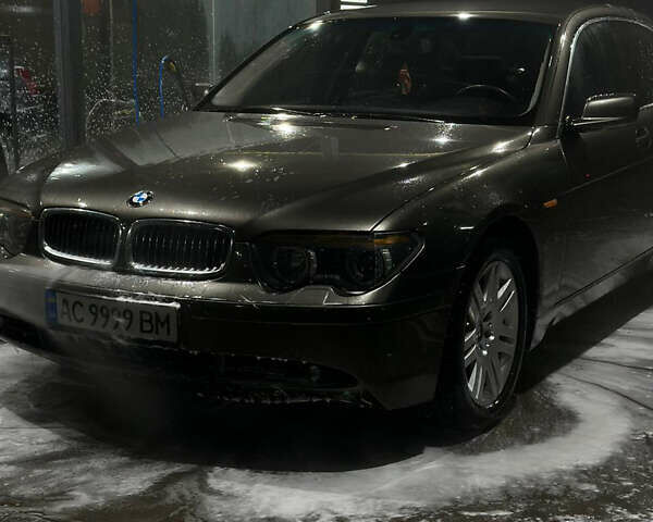 Сірий БМВ 7 Серія, об'ємом двигуна 3 л та пробігом 400 тис. км за 8500 $, фото 1 на Automoto.ua