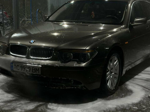 Серый БМВ 7 Серия, объемом двигателя 3 л и пробегом 400 тыс. км за 8300 $, фото 1 на Automoto.ua