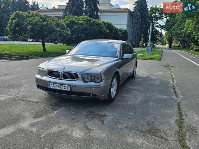 Серый БМВ 7 Серия, объемом двигателя 4.5 л и пробегом 295 тыс. км за 3400 $, фото 1 на Automoto.ua