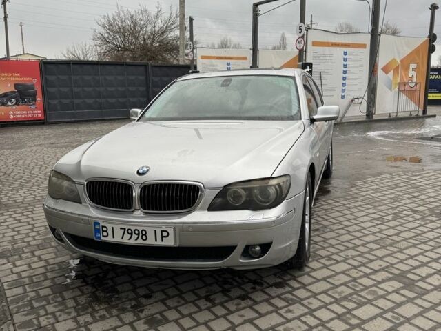 Серый БМВ 7 Серия, объемом двигателя 3 л и пробегом 315 тыс. км за 6650 $, фото 1 на Automoto.ua