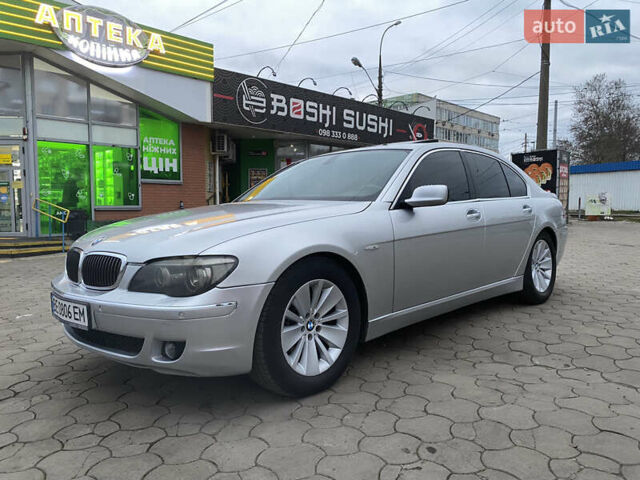 Серый БМВ 7 Серия, объемом двигателя 2.99 л и пробегом 600 тыс. км за 5500 $, фото 1 на Automoto.ua