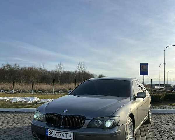 Серый БМВ 7 Серия, объемом двигателя 3 л и пробегом 410 тыс. км за 12700 $, фото 1 на Automoto.ua