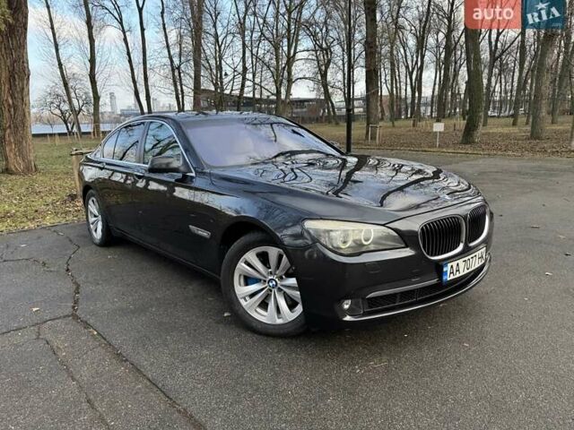 Сірий БМВ 7 Серія, об'ємом двигуна 2.99 л та пробігом 219 тис. км за 16500 $, фото 1 на Automoto.ua