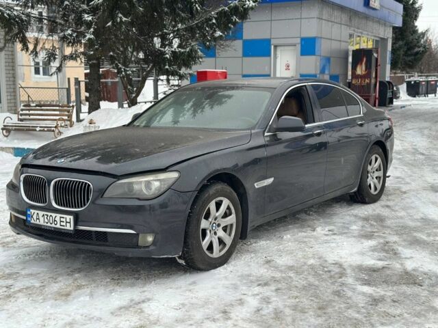 Сірий БМВ 7 Серія, об'ємом двигуна 3 л та пробігом 250 тис. км за 6600 $, фото 1 на Automoto.ua