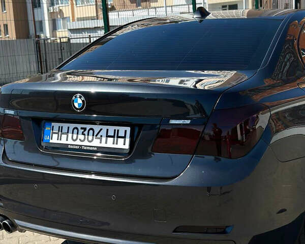 Сірий БМВ 7 Серія, об'ємом двигуна 2.99 л та пробігом 445 тис. км за 19300 $, фото 1 на Automoto.ua