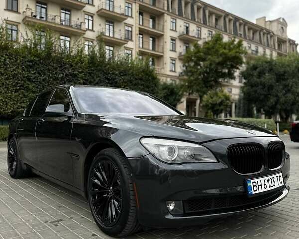 Сірий БМВ 7 Серія, об'ємом двигуна 3 л та пробігом 230 тис. км за 13400 $, фото 1 на Automoto.ua