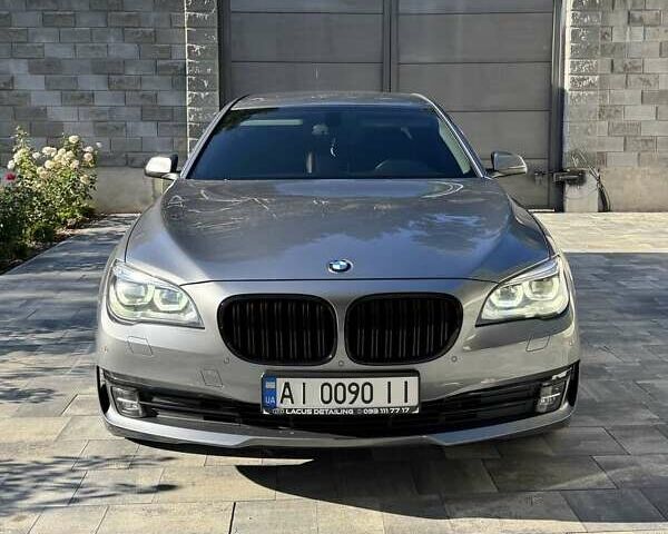 Серый БМВ 7 Серия, объемом двигателя 2.99 л и пробегом 246 тыс. км за 23999 $, фото 1 на Automoto.ua