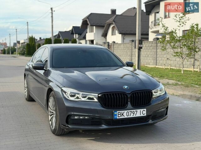 Сірий БМВ 7 Серія, об'ємом двигуна 2.99 л та пробігом 223 тис. км за 27000 $, фото 1 на Automoto.ua