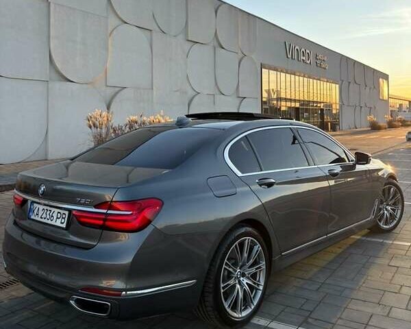 Серый БМВ 7 Серия, объемом двигателя 4.39 л и пробегом 140 тыс. км за 27500 $, фото 1 на Automoto.ua