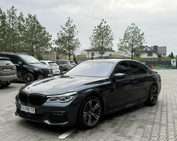 Сірий БМВ 7 Серія, об'ємом двигуна 2.99 л та пробігом 135 тис. км за 41000 $, фото 1 на Automoto.ua