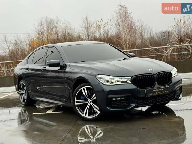 Серый БМВ 7 Серия, объемом двигателя 2.99 л и пробегом 233 тыс. км за 34500 $, фото 1 на Automoto.ua