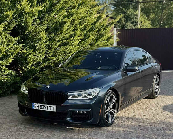 Сірий БМВ 7 Серія, об'ємом двигуна 3 л та пробігом 74 тис. км за 37500 $, фото 1 на Automoto.ua