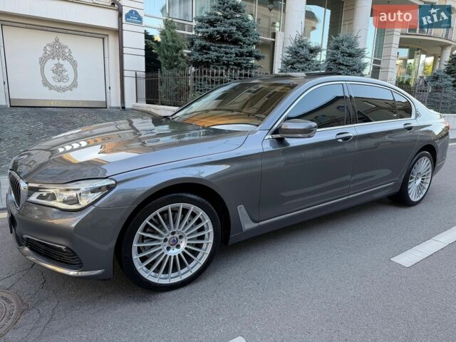 Сірий БМВ 7 Серія, об'ємом двигуна 3 л та пробігом 98 тис. км за 32500 $, фото 1 на Automoto.ua