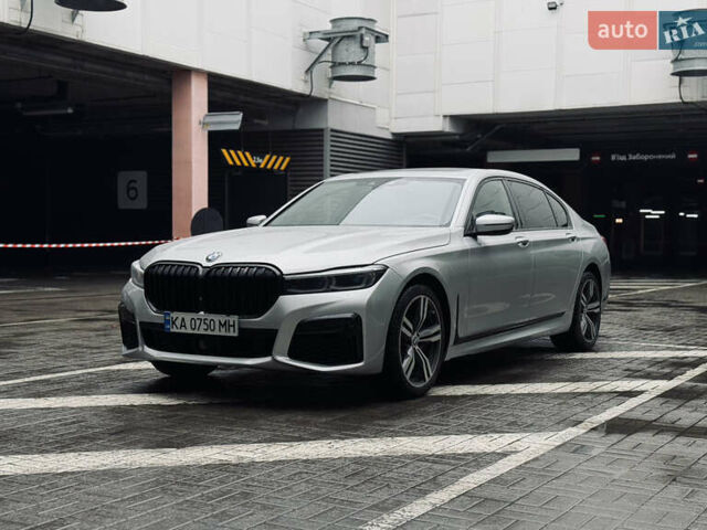 Сірий БМВ 7 Серія, об'ємом двигуна 4.4 л та пробігом 114 тис. км за 37000 $, фото 1 на Automoto.ua