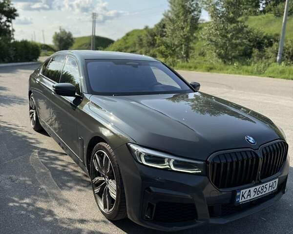 Сірий БМВ 7 Серія, об'ємом двигуна 6.59 л та пробігом 98 тис. км за 71500 $, фото 1 на Automoto.ua