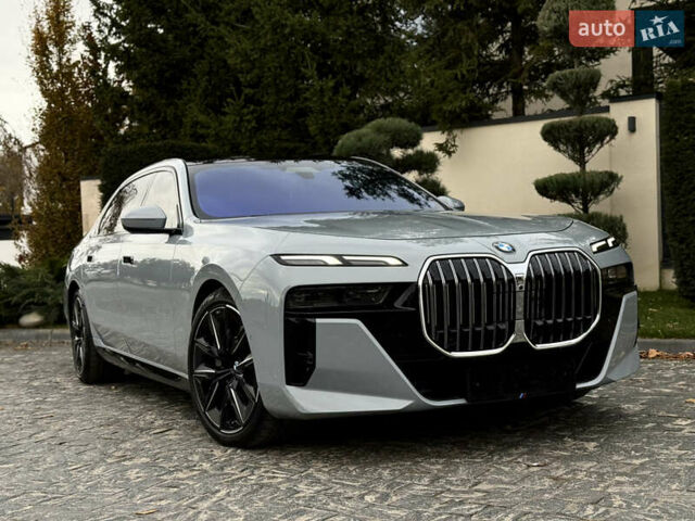 Сірий БМВ 7 Серія, об'ємом двигуна 4.39 л та пробігом 24 тис. км за 118900 $, фото 1 на Automoto.ua