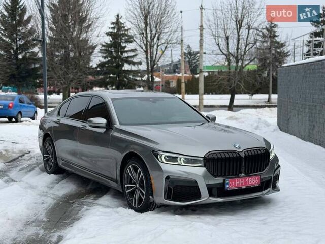 Серый БМВ 7 Серия, объемом двигателя 3 л и пробегом 46 тыс. км за 52000 $, фото 1 на Automoto.ua