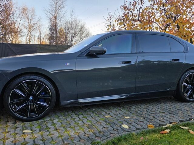 Сірий БМВ 7 Серія, об'ємом двигуна 0 л та пробігом 60 тис. км за 100000 $, фото 1 на Automoto.ua