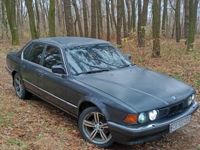 Синий БМВ 7 Серия, объемом двигателя 3.4 л и пробегом 150 тыс. км за 2750 $, фото 1 на Automoto.ua