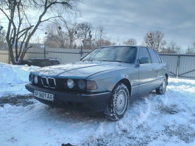 Синий БМВ 7 Серия, объемом двигателя 3 л и пробегом 429 тыс. км за 1323 $, фото 1 на Automoto.ua