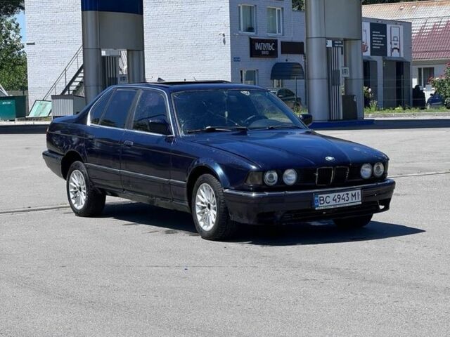 Синій БМВ 7 Серія, об'ємом двигуна 3 л та пробігом 200 тис. км за 1700 $, фото 1 на Automoto.ua