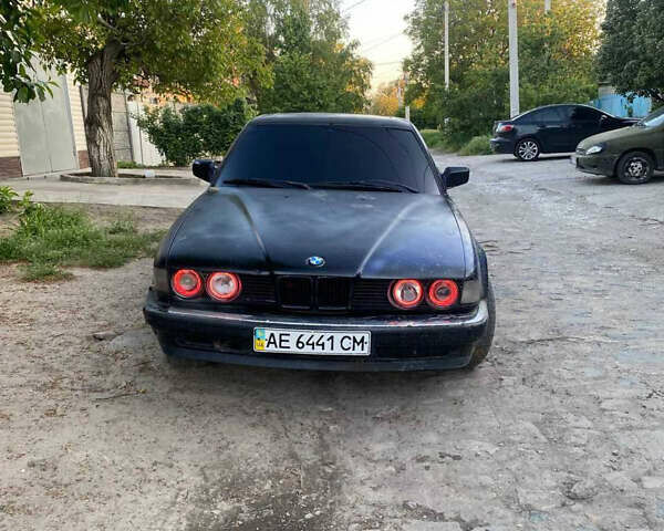 Синій БМВ 7 Серія, об'ємом двигуна 3 л та пробігом 290 тис. км за 1447 $, фото 1 на Automoto.ua