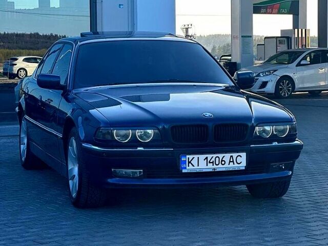 Синій БМВ 7 Серія, об'ємом двигуна 3.5 л та пробігом 600 тис. км за 4999 $, фото 1 на Automoto.ua