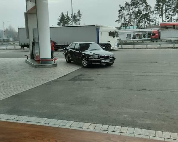 Синій БМВ 7 Серія, об'ємом двигуна 2.8 л та пробігом 400 тис. км за 5000 $, фото 1 на Automoto.ua