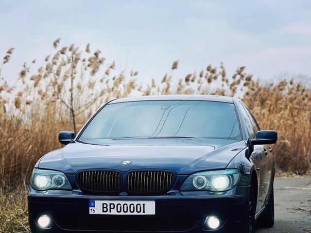 Синий БМВ 7 Серия, объемом двигателя 0 л и пробегом 200 тыс. км за 7999 $, фото 1 на Automoto.ua
