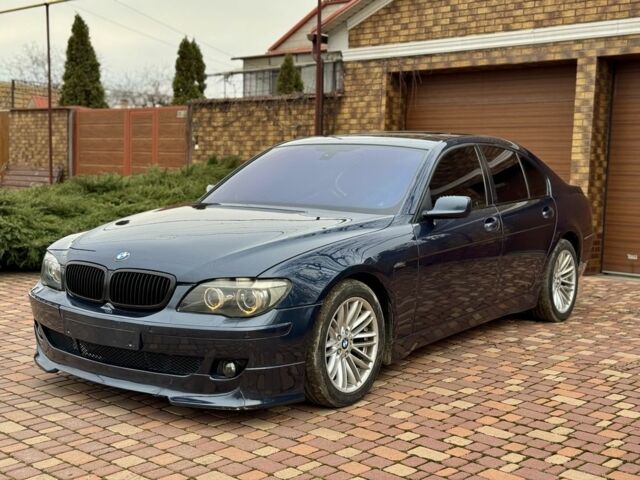 Синій БМВ 7 Серія, об'ємом двигуна 4 л та пробігом 298 тис. км за 4900 $, фото 1 на Automoto.ua