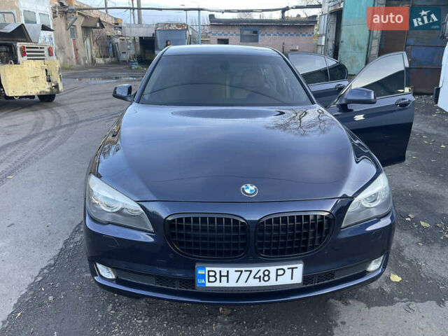 Синій БМВ 7 Серія, об'ємом двигуна 2.99 л та пробігом 277 тис. км за 18000 $, фото 1 на Automoto.ua
