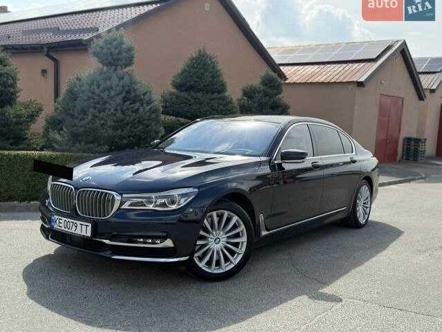 Синий БМВ 7 Серия, объемом двигателя 2.99 л и пробегом 192 тыс. км за 34999 $, фото 1 на Automoto.ua