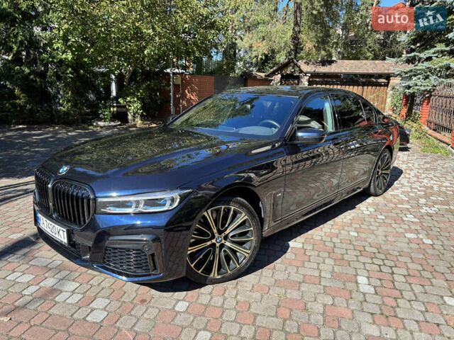 Синий БМВ 7 Серия, объемом двигателя 3 л и пробегом 46 тыс. км за 79000 $, фото 1 на Automoto.ua