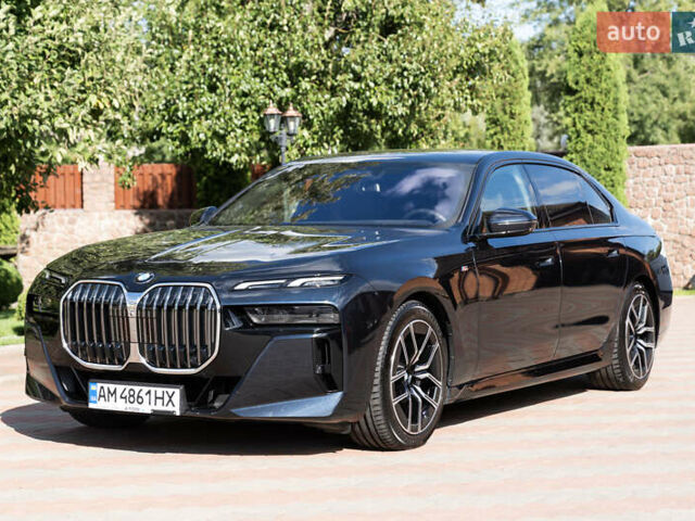 Синий БМВ 7 Серия, объемом двигателя 2.99 л и пробегом 44 тыс. км за 129000 $, фото 1 на Automoto.ua