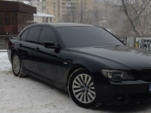 Чорний БМВ 730, об'ємом двигуна 3 л та пробігом 259 тис. км за 18500 $, фото 1 на Automoto.ua