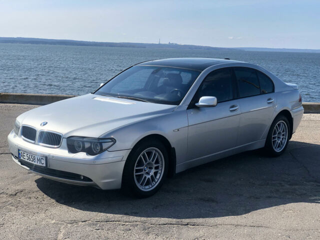 Серый БМВ 730, объемом двигателя 3 л и пробегом 358 тыс. км за 10900 $, фото 1 на Automoto.ua