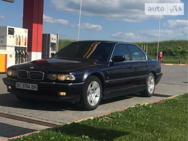 Синий БМВ 730, объемом двигателя 3 л и пробегом 270 тыс. км за 6700 $, фото 1 на Automoto.ua