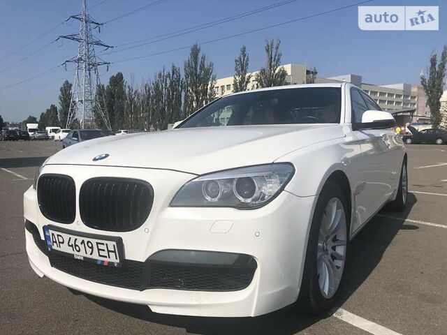 Білий БМВ 740, об'ємом двигуна 3 л та пробігом 78 тис. км за 26500 $, фото 1 на Automoto.ua