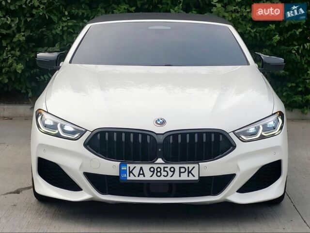 БМВ 8 Серия, объемом двигателя 4.39 л и пробегом 140 тыс. км за 44700 $, фото 1 на Automoto.ua